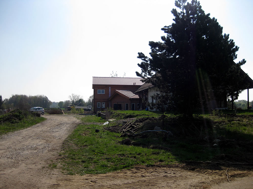 013_west_04_11